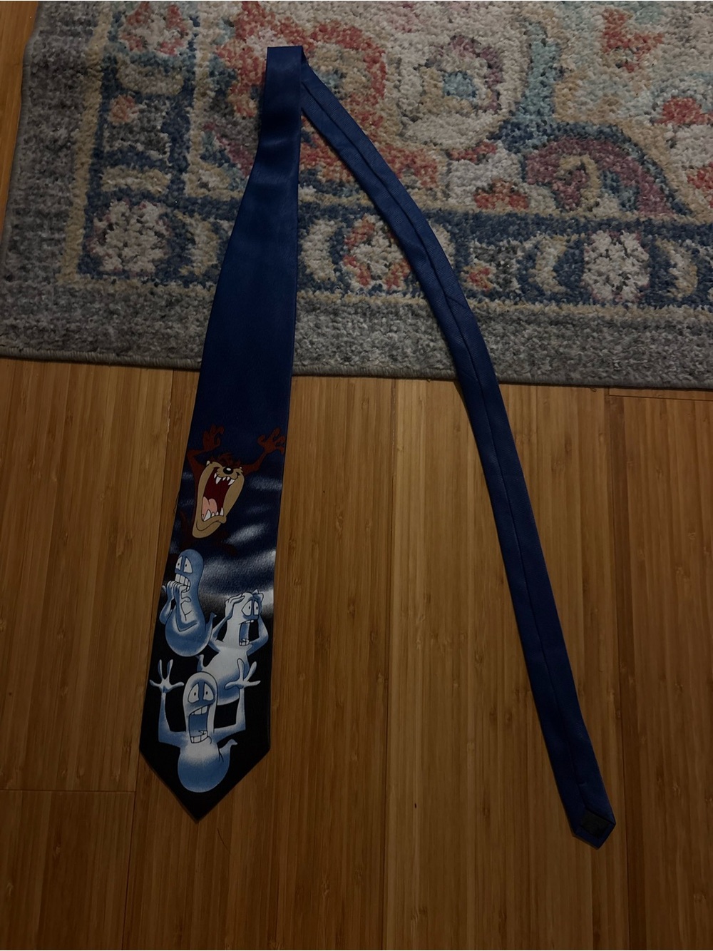 1998 vintage Looney Tunes Tasmanian Devil & Ghosts Blue Novelty Tie